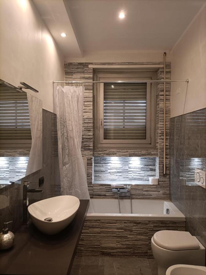 Lagustena Rooms Genua Zewnętrze zdjęcie
